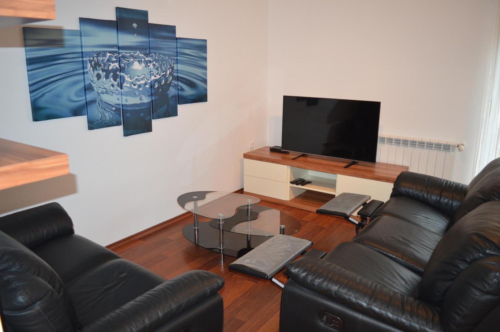 Apartments Kivi Новиград Экстерьер фото